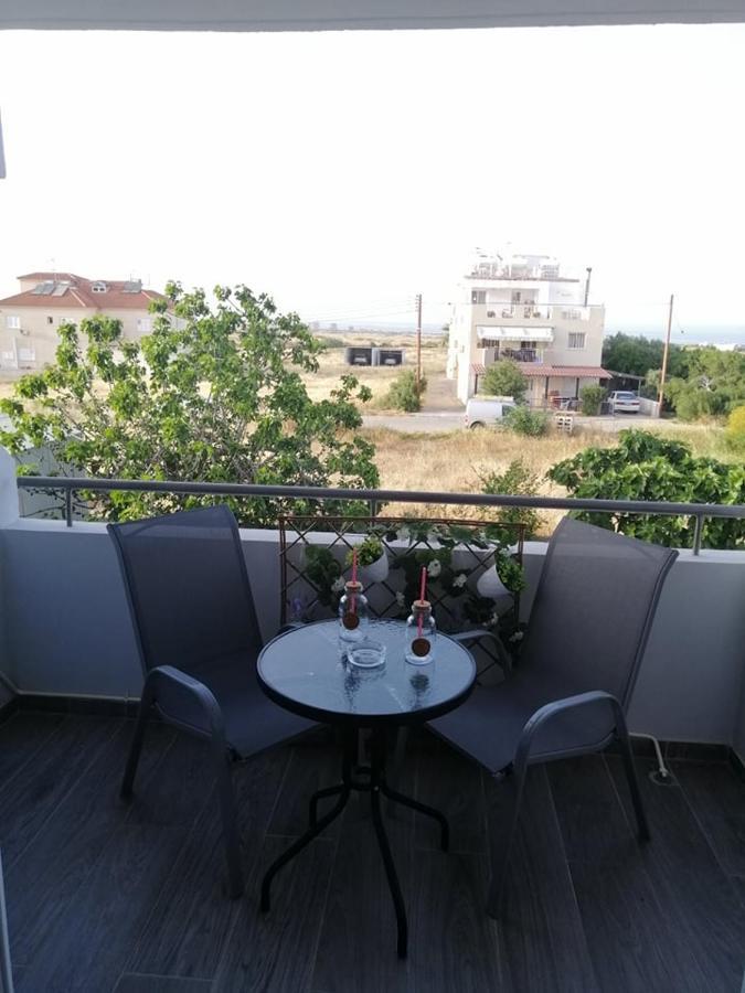 Ariadne Apartment Paralímni Kültér fotó